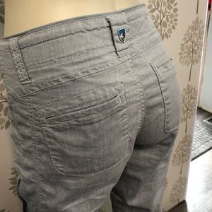 Ladies Kuhl Cabo Pant.  Relaxed fit Outdoor pants / light blue size 4 (short)